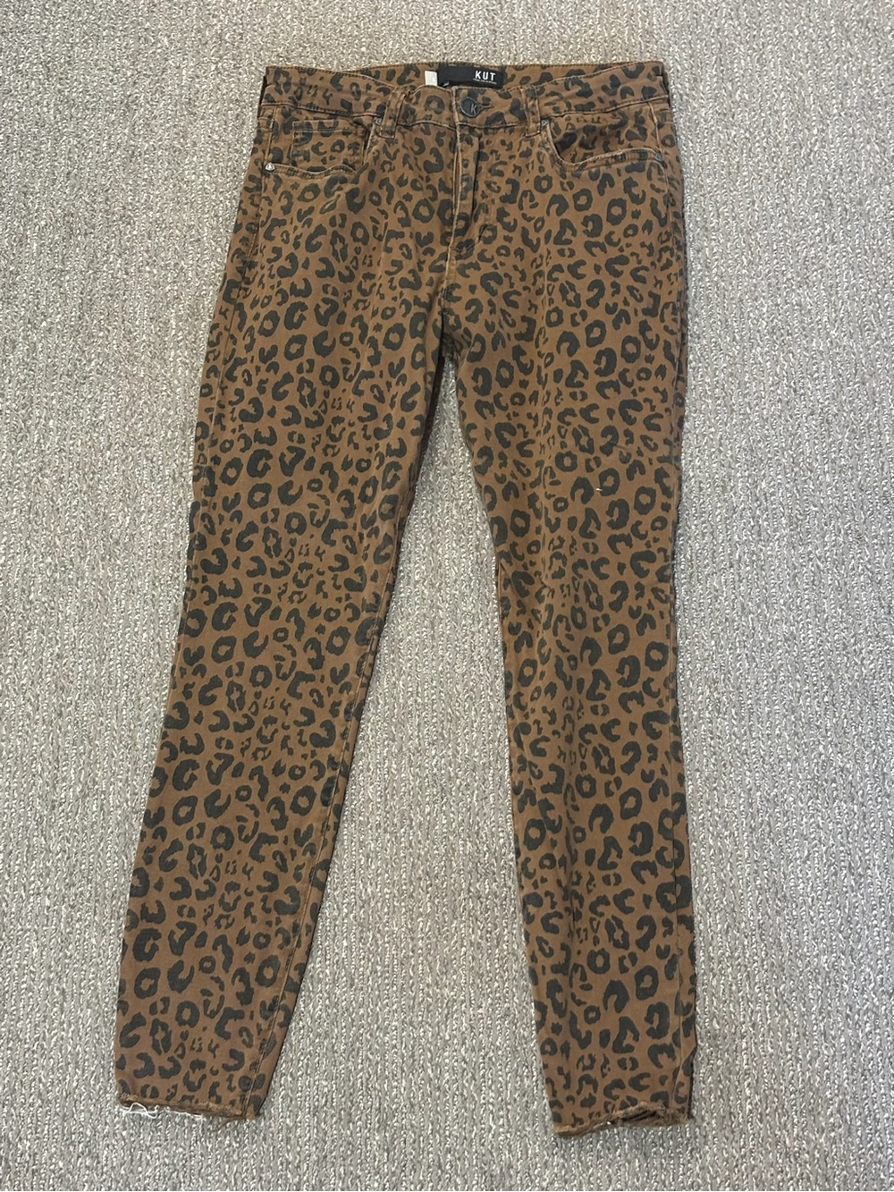 Kut from the Kloth Leopard Print Skinny Jeans in Brown and Black